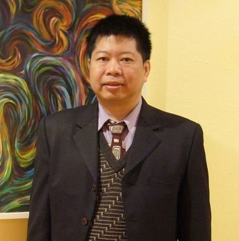 台南拓樸藝術家王以亮