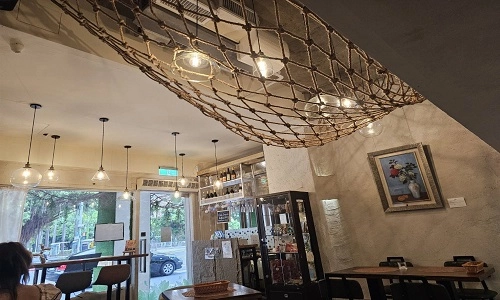 中正路美食_九方田